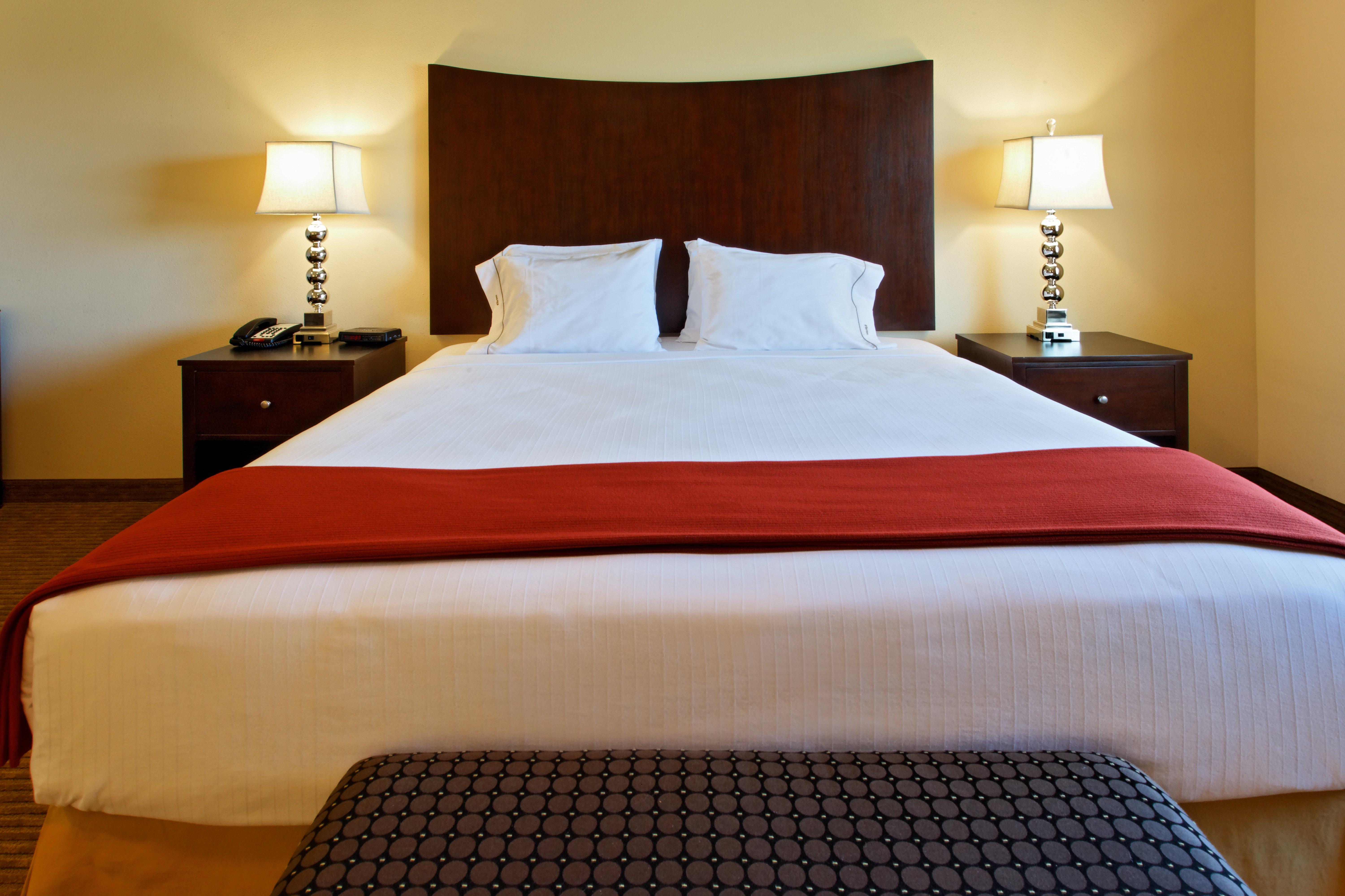 Holiday Inn Express Hotel & Suites Cleburne By Ihg Екстериор снимка