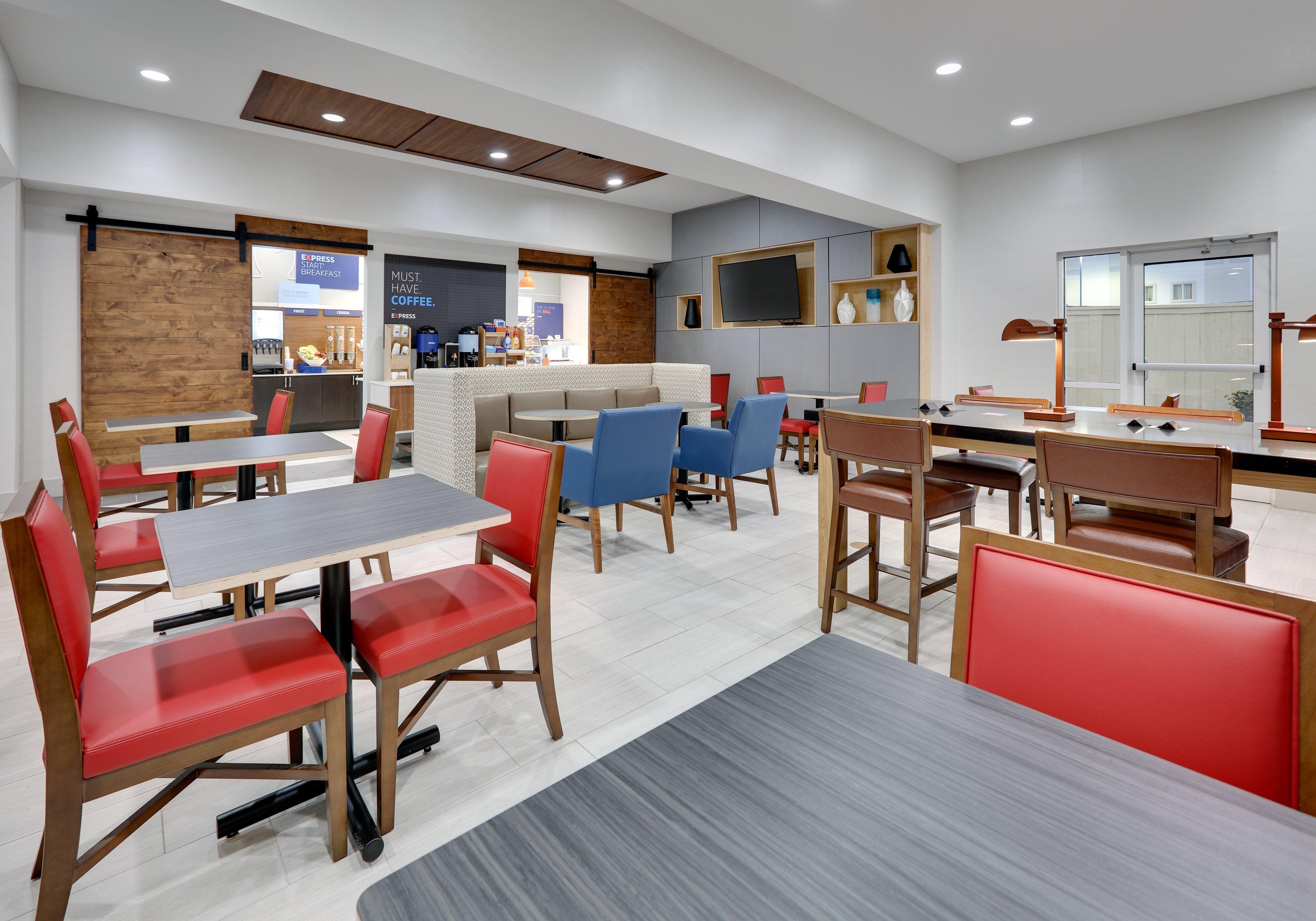 Holiday Inn Express Hotel & Suites Cleburne By Ihg Екстериор снимка