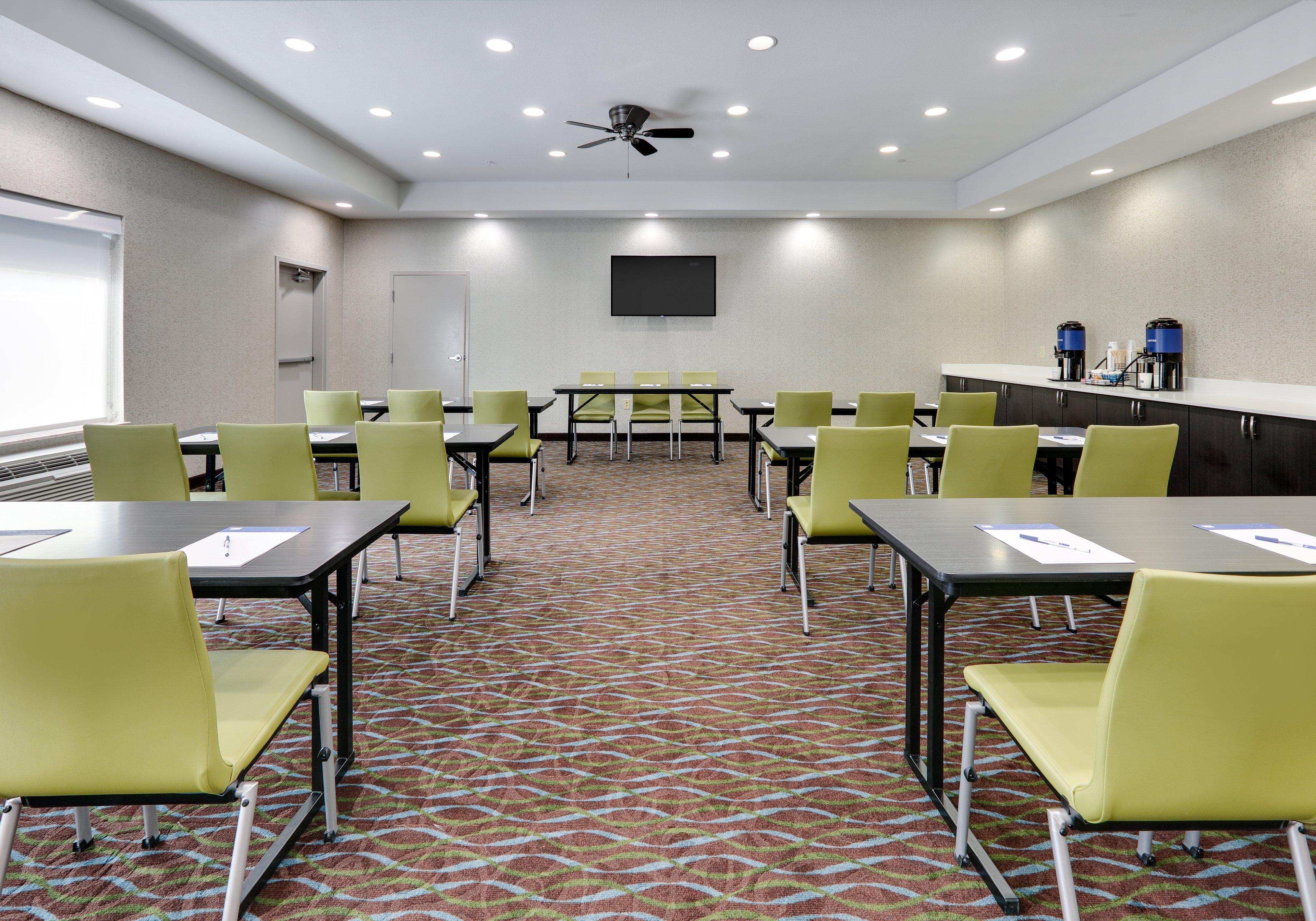 Holiday Inn Express Hotel & Suites Cleburne By Ihg Екстериор снимка