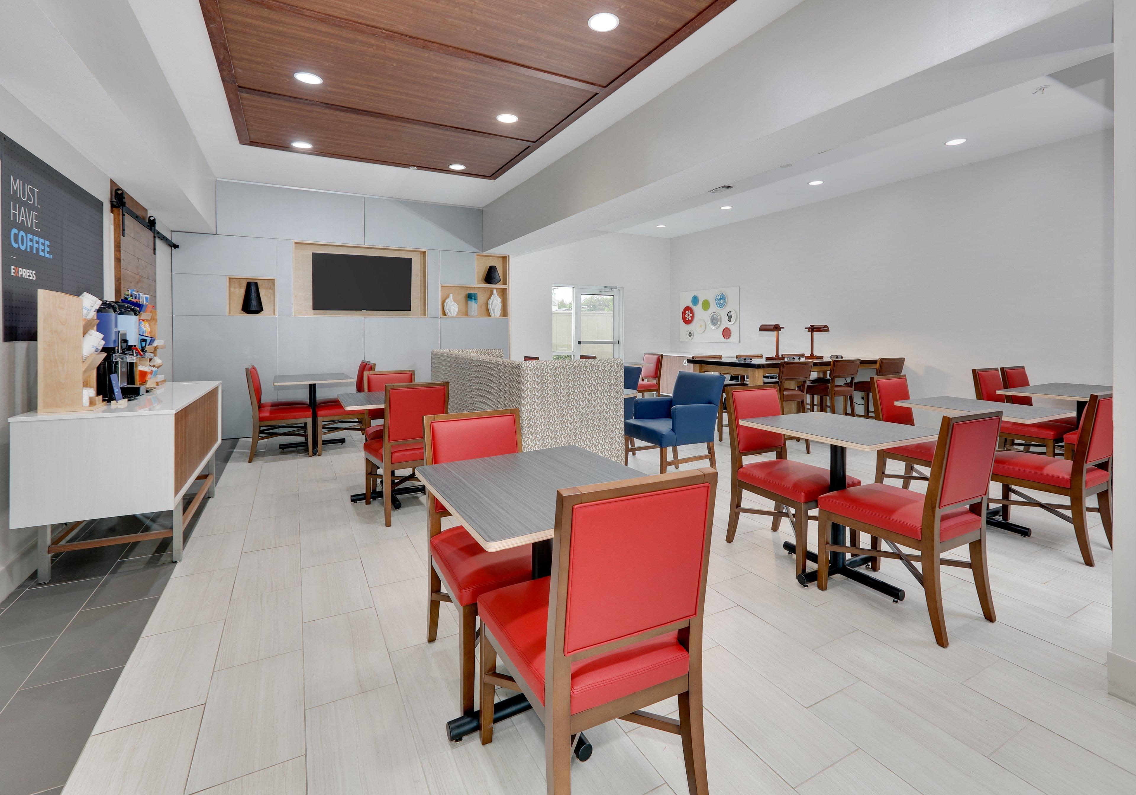 Holiday Inn Express Hotel & Suites Cleburne By Ihg Екстериор снимка